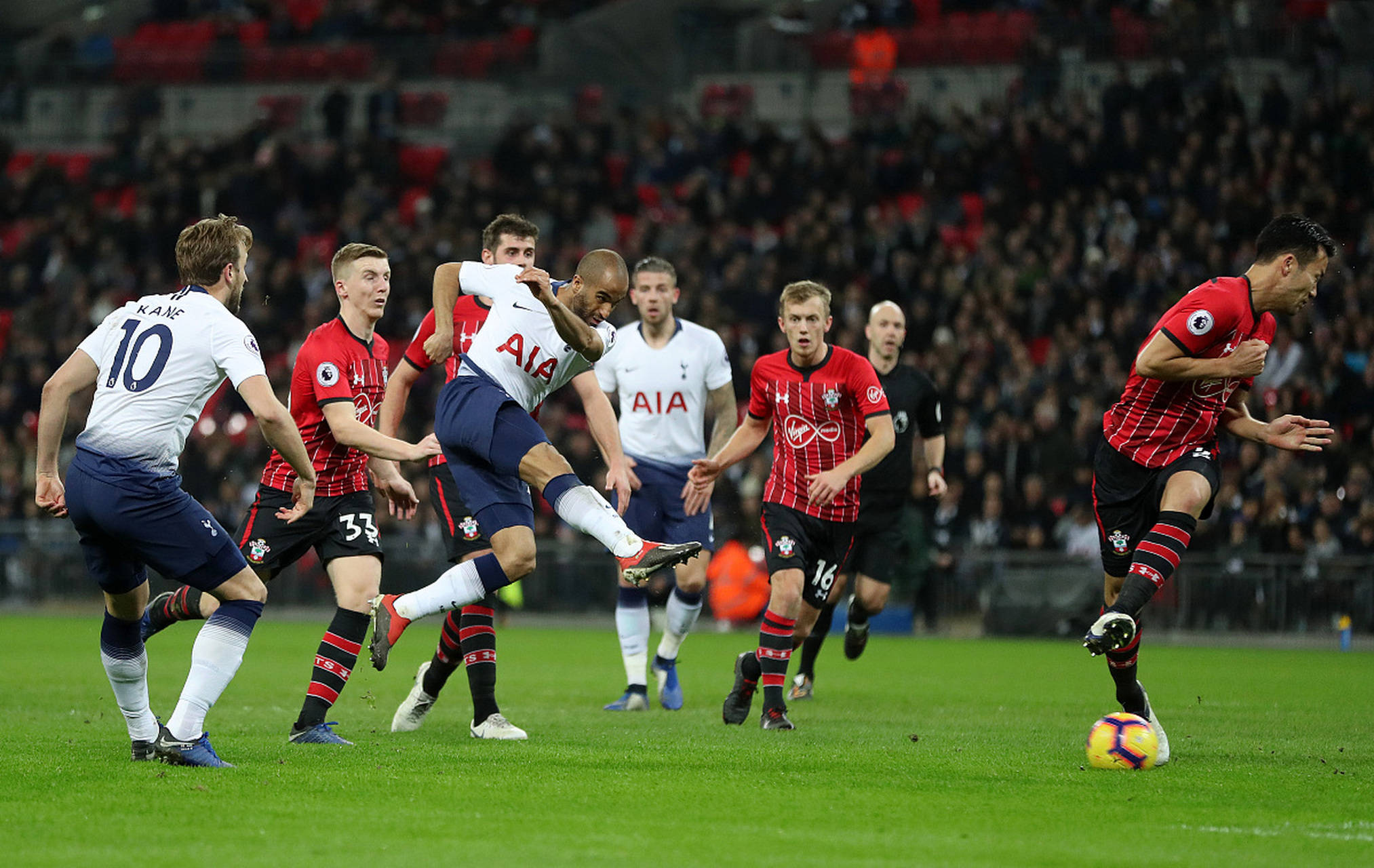 瓦内里脱颖 瓦内里脱颖